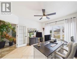 4 SCOTT CRESCENT - 19