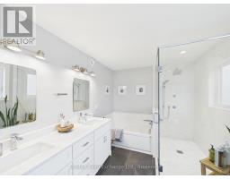 4 SCOTT CRESCENT - 23
