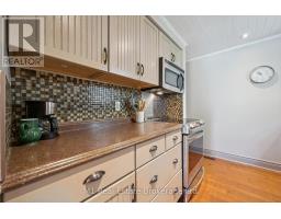567 WILLOW ROAD - 19