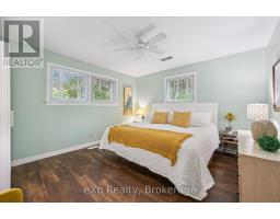 20 CLERGY LANE - 26