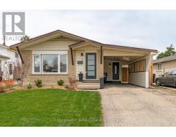 6 BROKEN OAK CRESCENT - 1