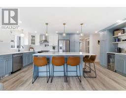6 BROKEN OAK CRESCENT - 11