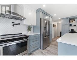 6 BROKEN OAK CRESCENT - 14