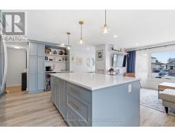 6 BROKEN OAK CRESCENT - 15