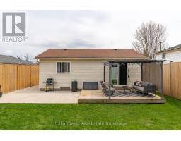 6 BROKEN OAK CRESCENT - 38