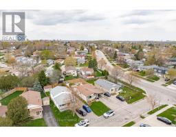 6 BROKEN OAK CRESCENT - 41
