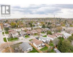 6 BROKEN OAK CRESCENT - 45
