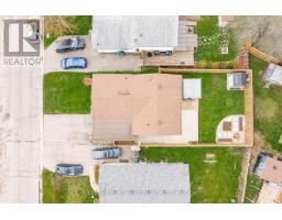 6 BROKEN OAK CRESCENT - 47