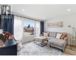 6 BROKEN OAK CRESCENT - 8