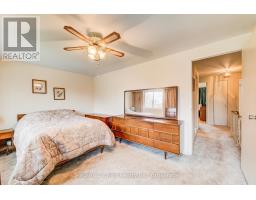 17 FOREST GLEN COURT - 23
