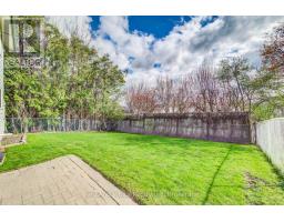 17 FOREST GLEN COURT - 39