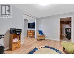 169 JOHANNA DRIVE - 41