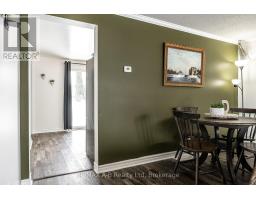 651 DEVON STREET - 15
