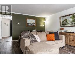 651 DEVON STREET - 7