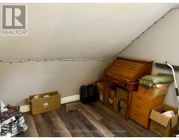 582 9TH STREET - 15