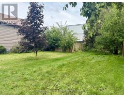 582 9TH STREET - 19