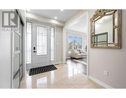 48 HAWKE CRESCENT - 6