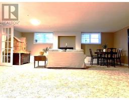 135 CHRISTOPHER AVENUE - 23