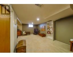 152 MELROSE AVENUE - 17