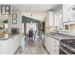 27 BEAUSOLEIL DRIVE - 10