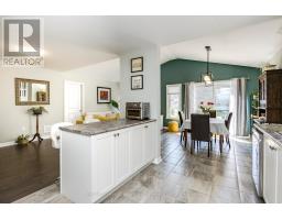 27 BEAUSOLEIL DRIVE - 12