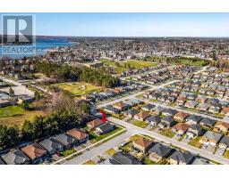 27 BEAUSOLEIL DRIVE - 42