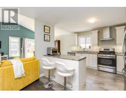 27 BEAUSOLEIL DRIVE - 8