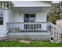 4 ST. JAMES PLACE - 23