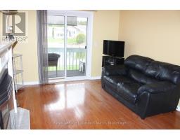 4 ST. JAMES PLACE - 7