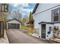 641 BAY STREET - 30
