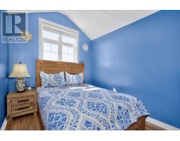 992 COOK DRIVE - 25