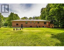 50 LEONARD ROAD - 11