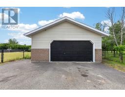 5 MARL CREEK DRIVE - 44