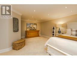 40 POLISH AVENUE - 33