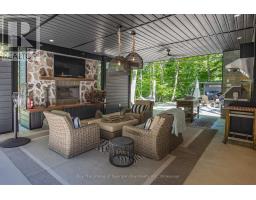 40 POLISH AVENUE - 39