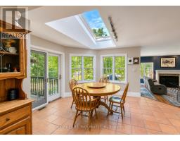 403 BAY STREET - 15