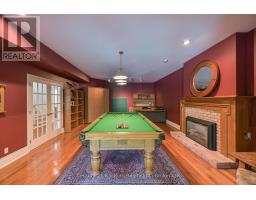 403 BAY STREET - 36