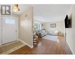2049 MARCHMONT ROAD - 4