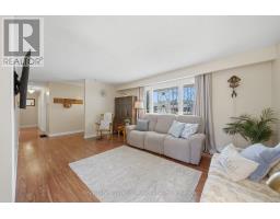2049 MARCHMONT ROAD - 7
