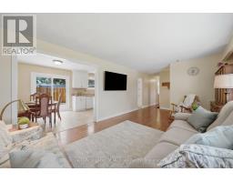 2049 MARCHMONT ROAD - 9