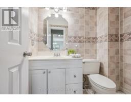 17 HISTON CRESCENT - 10