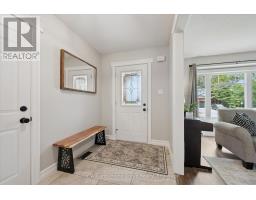 4 EASTVIEW CRESCENT - 4