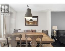 291 WOODLAWN CRESCENT - 17