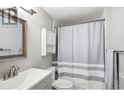 291 WOODLAWN CRESCENT - 33