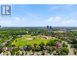 291 WOODLAWN CRESCENT - 47