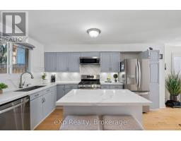 313 BARTLETT AVENUE N - 19
