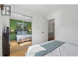 313 BARTLETT AVENUE N - 31