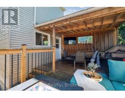 313 BARTLETT AVENUE N - 39