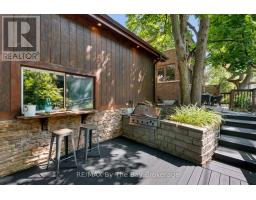 44 RAMBERT CRESCENT - 18