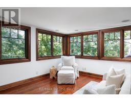 44 RAMBERT CRESCENT - 28